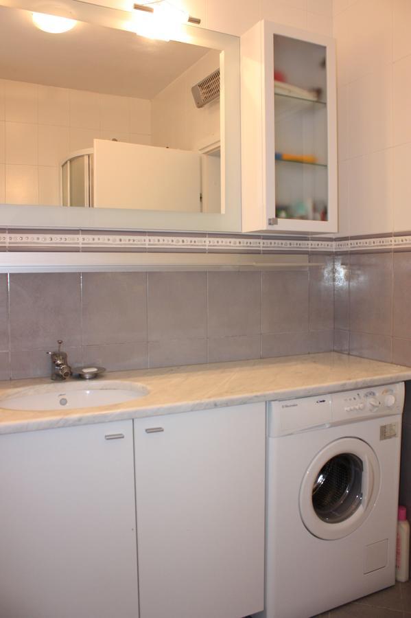 Apartments Jtv Simuni Kolan Luaran gambar