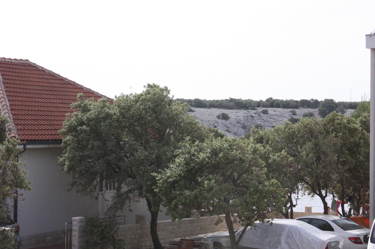 Apartments Jtv Simuni Kolan Luaran gambar