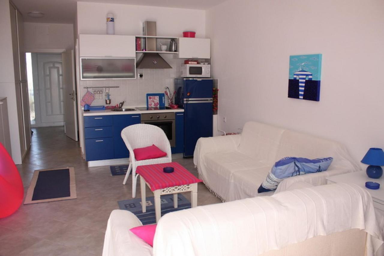 Apartments Jtv Simuni Kolan Luaran gambar