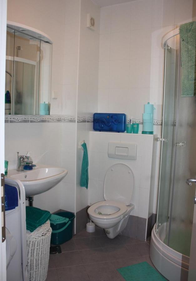 Apartments Jtv Simuni Kolan Luaran gambar